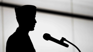 The Principle of body language in Public speaking